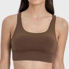 Brown / 4