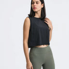 Black / 4