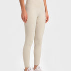 Beige / 4
