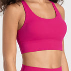 Hot Pink / 4