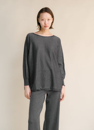 Extra Fine Merino Wool Boat Neck Oversized Sweater (3D-Knit)-8