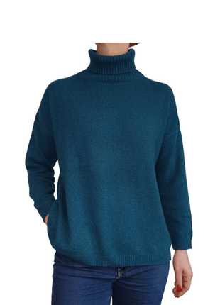Women's High Neck Oversized Sweater in Regenerated Cashmere