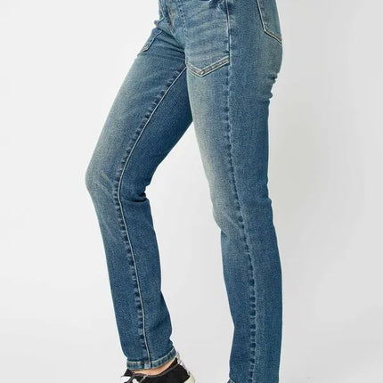 d724a7ea-0237-4b6e-ba73-a42d64772c02-Max