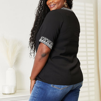 e4ad28c35b8d4570b4770dcec6274f13-Max