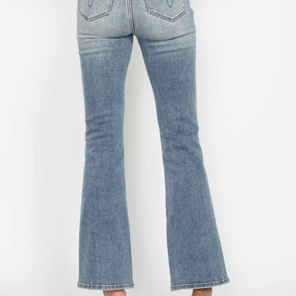 f099f42c-122d-4887-a58e-f730657908d6-Max